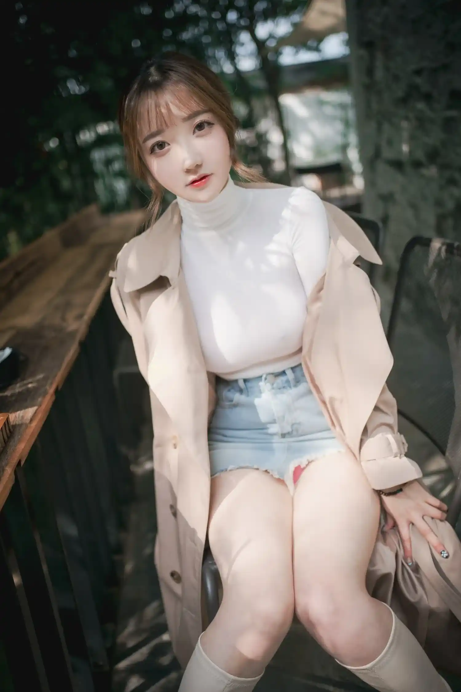 Son Ye-Eun A Snap of Intimacy